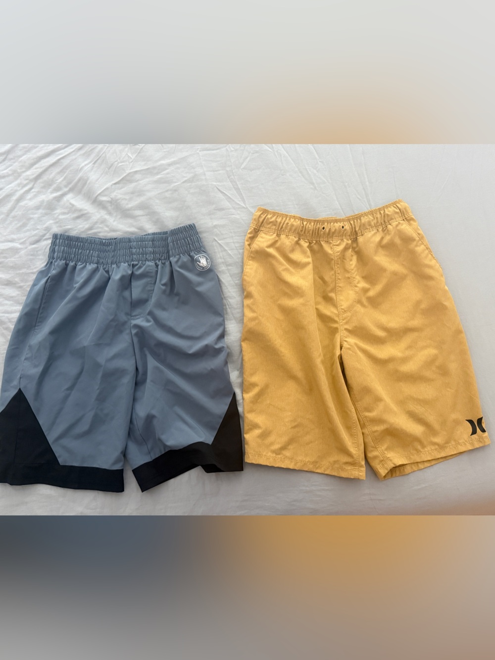 Hurley Kids Swim Trunks Blue Gray & Yellow body glove 2 pairs EUC